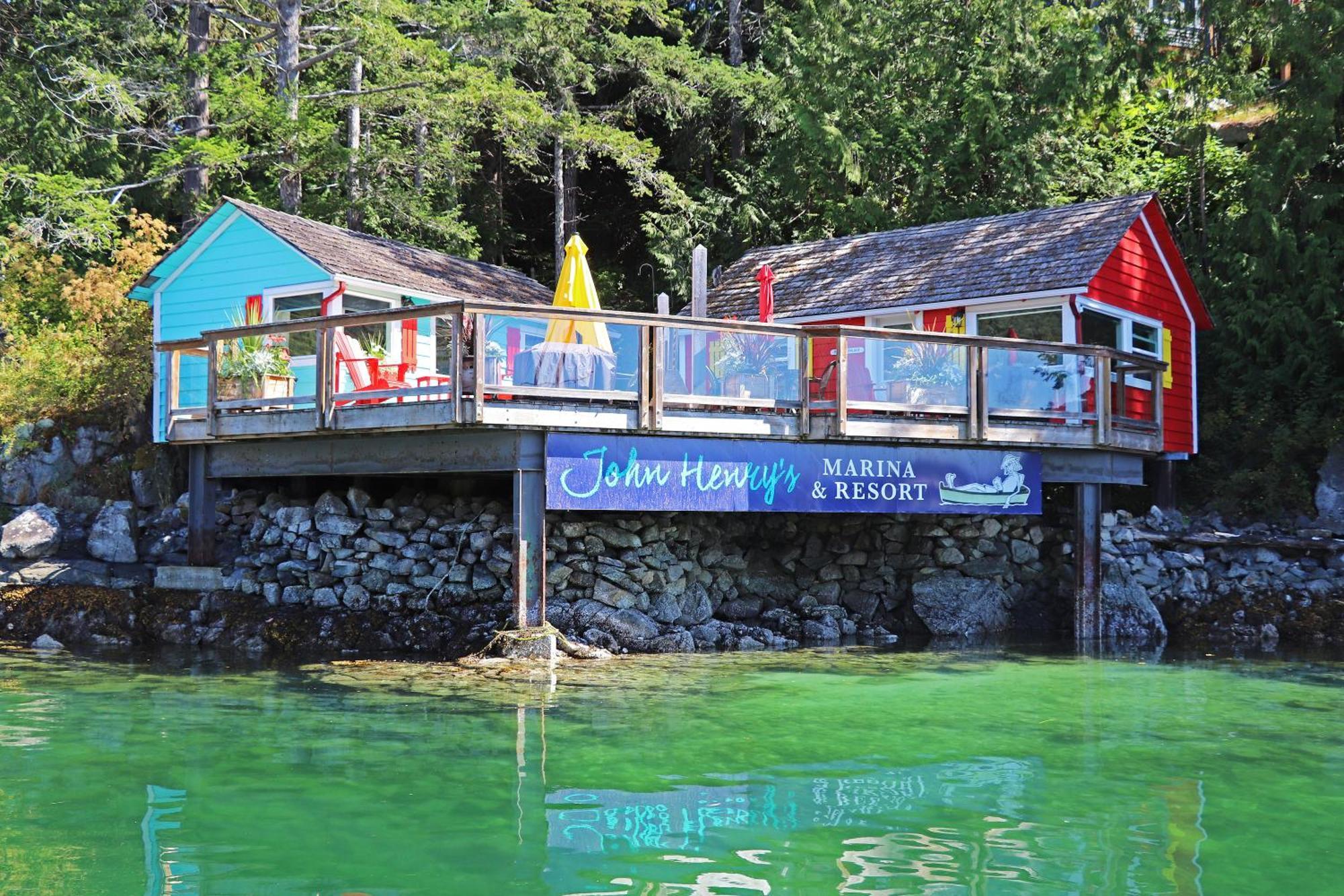 John Henry'S Marina And Resort Garden Bay Bagian luar foto