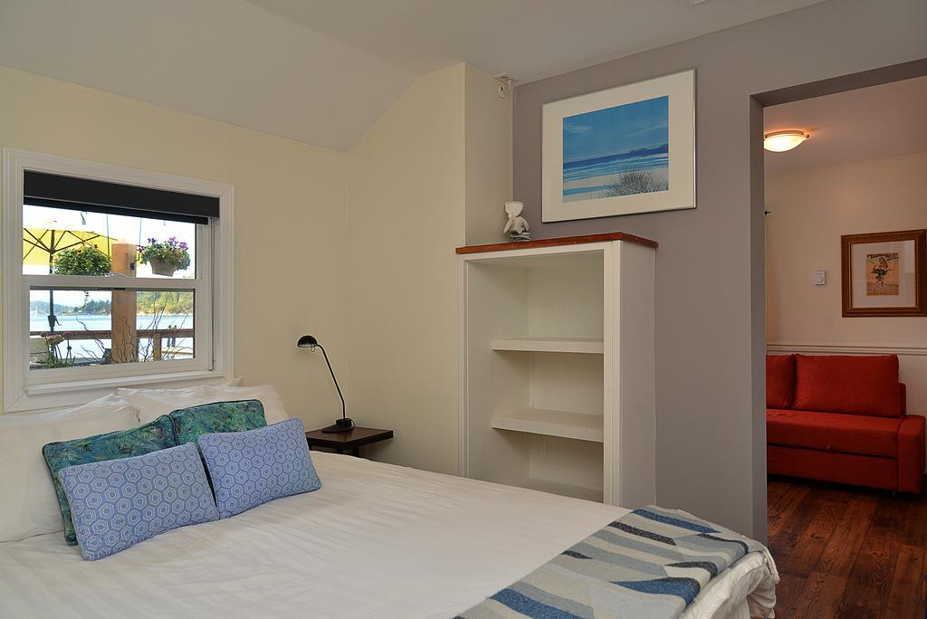 John Henry'S Marina And Resort Garden Bay Bagian luar foto
